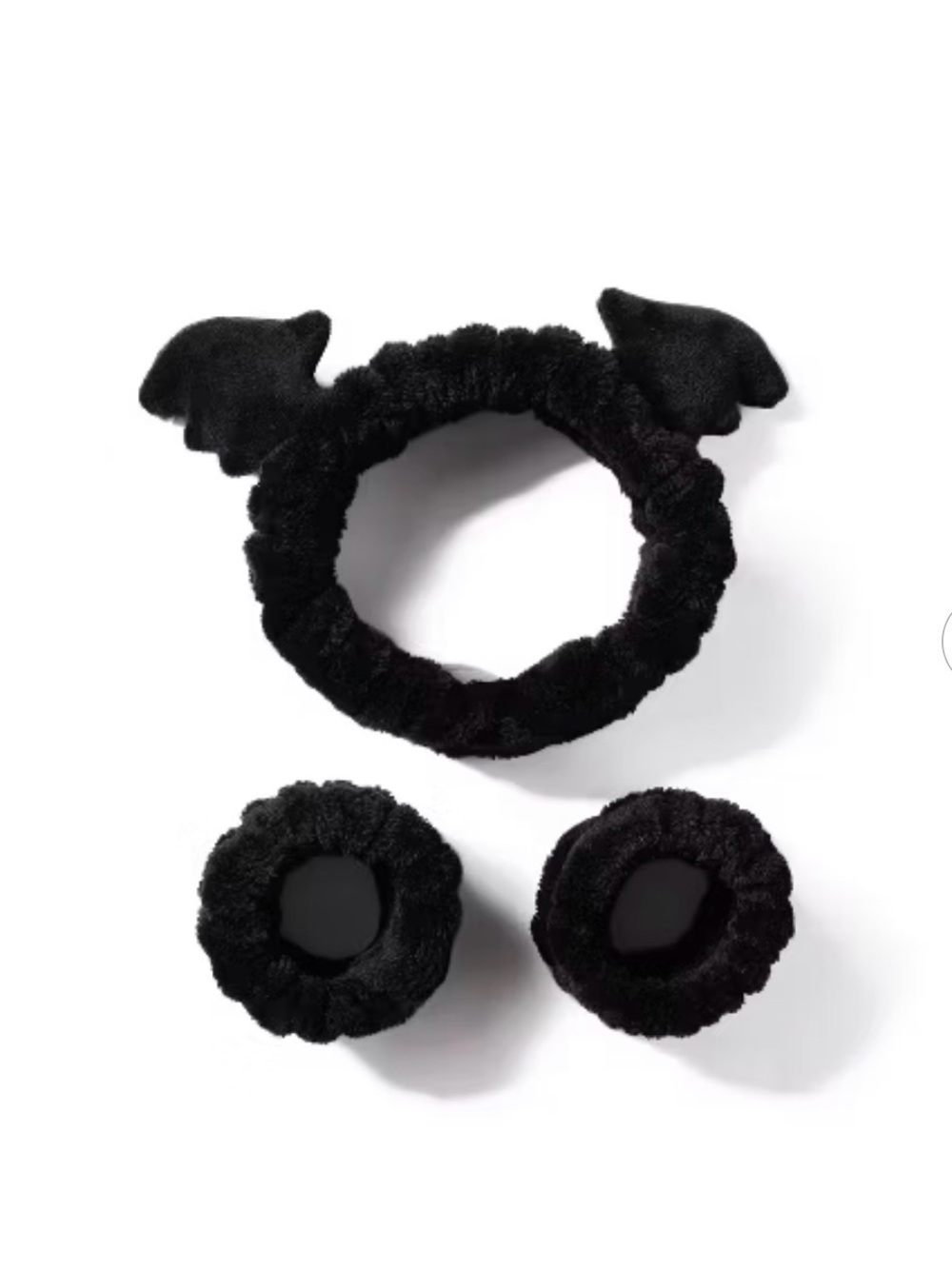 NEW!! 3 Piece Plush Spooky Spa Bat Headband & Wristband Home Facial Care Set-NWT